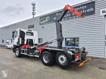 Renault hook arm system truck