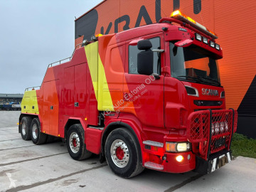 Scania R 560 8x4 BO STAKE / 3 x WINCH truck