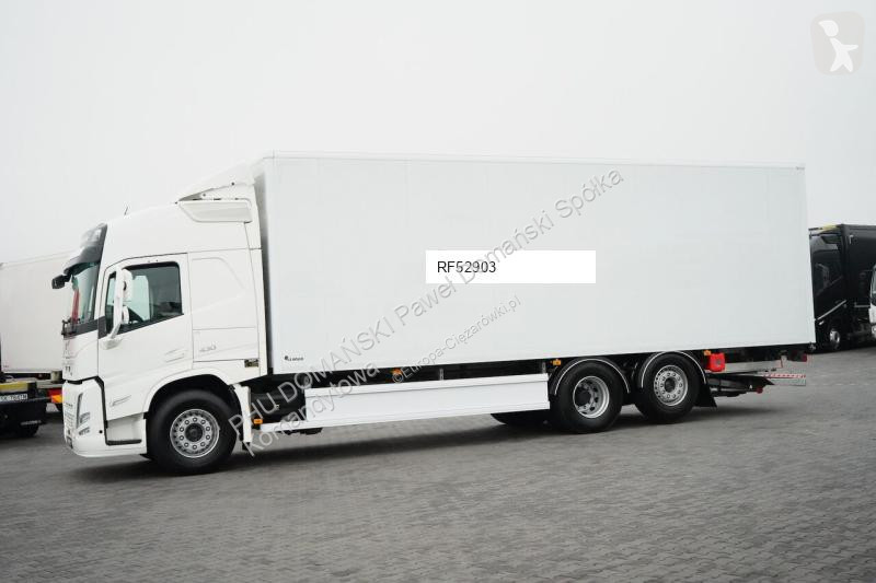 Kamión Volvo FM / 430 / ACC / E 6 / KONTENER +...