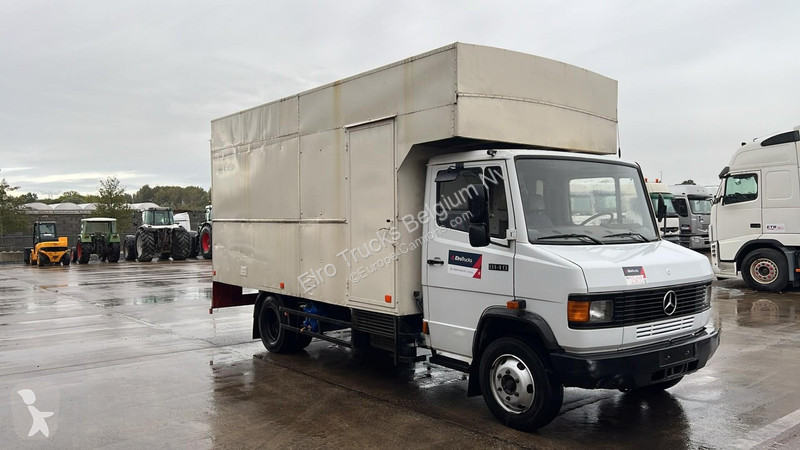 Kamion Mercedes 814 (POMPE MANUELLE / MANUAL...