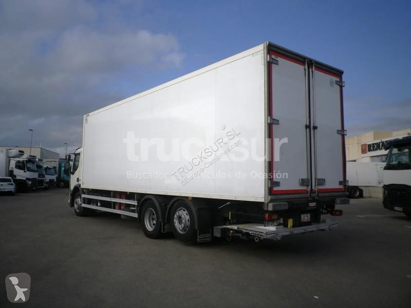 Volvo FE 320.26 6X2 FRC truck