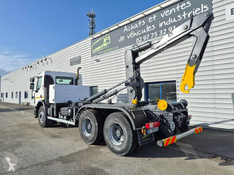 Renault 320 truck