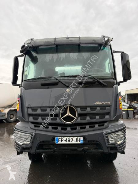 Kamion Mercedes 3240