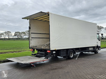 DAF box truck