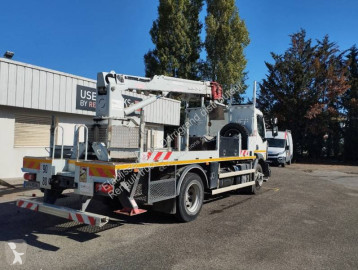 Renault hook arm system truck