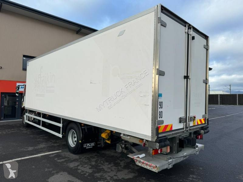 Kamion Iveco 190 E 28