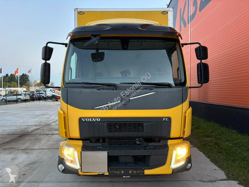 Kamion Volvo 240 4x2 BOX L=7702 mm
