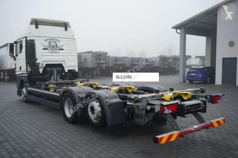 Kamion MAN TGX 26.470 / BDF / 6X2 / ZABUDOWA...