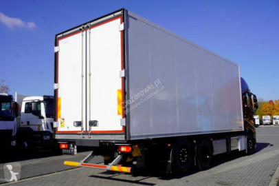 Kamion chladnička mono teplota Volvo