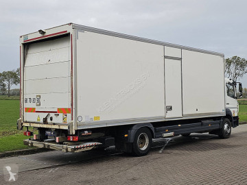 Mercedes box truck