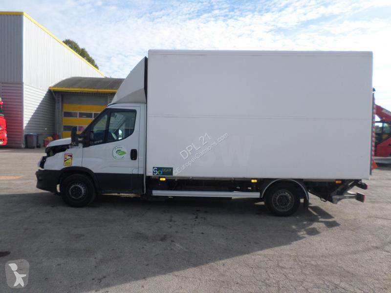 Kamion Iveco 35S14N