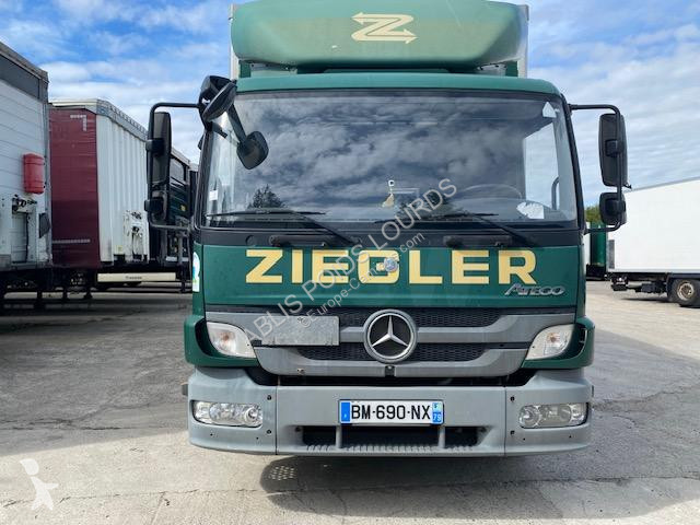 Lastbil Mercedes 1218