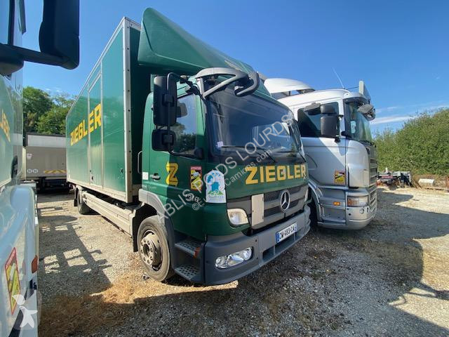 Lastbil Mercedes 1218