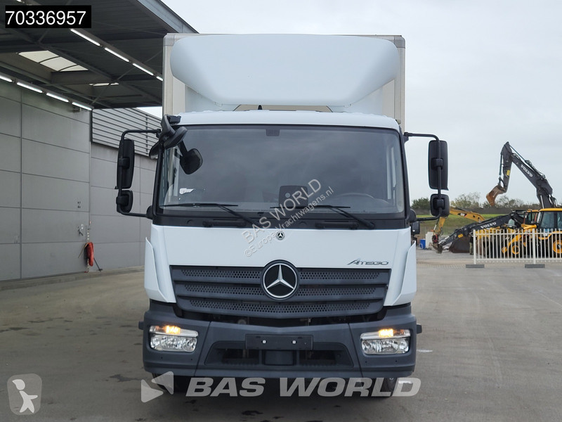 Kamion Mercedes 1218 4X2 12tonner 1500kg...