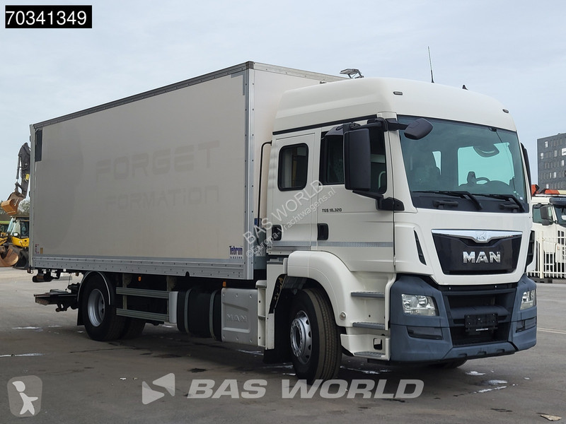 Kamion MAN TGS 4X2 19tonner Driving School...
