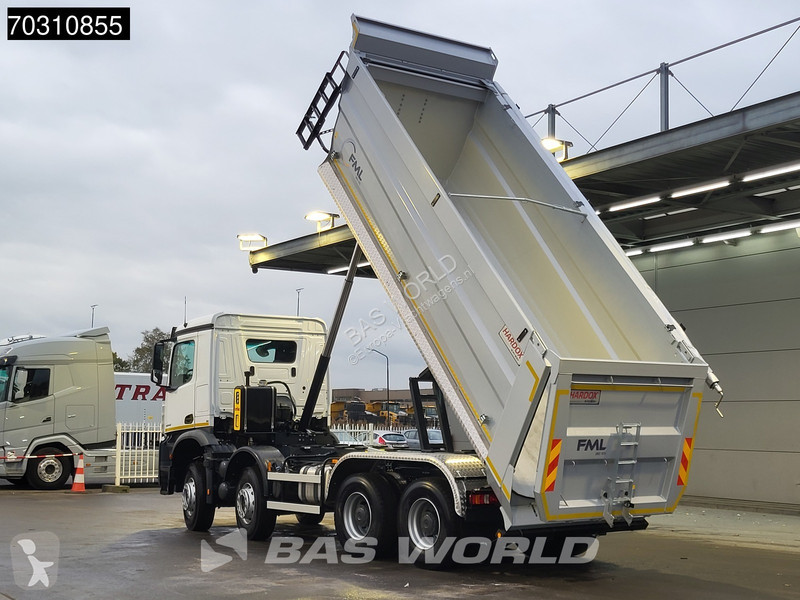 Vrachtwagen Mercedes 4242 8X4 NEW! 20m3 Tipper...