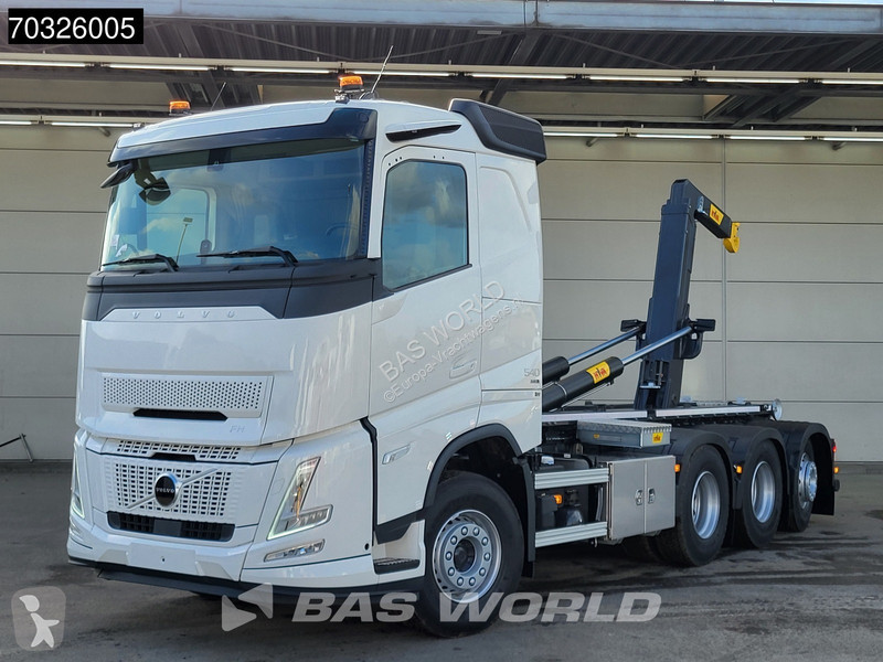 Vrachtwagen Volvo Aero 540 8X4 NEW! HYVA 30-62...