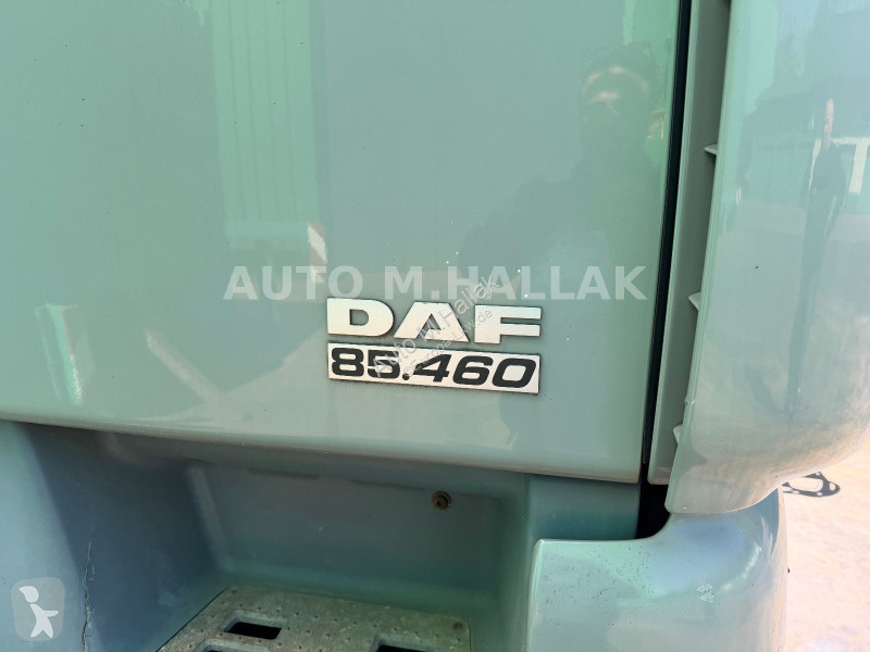 Camión DAF 85460T 8x2 Abroller mit MKG Kran Magnet