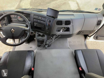 Lastbil Renault D-Series 12.210