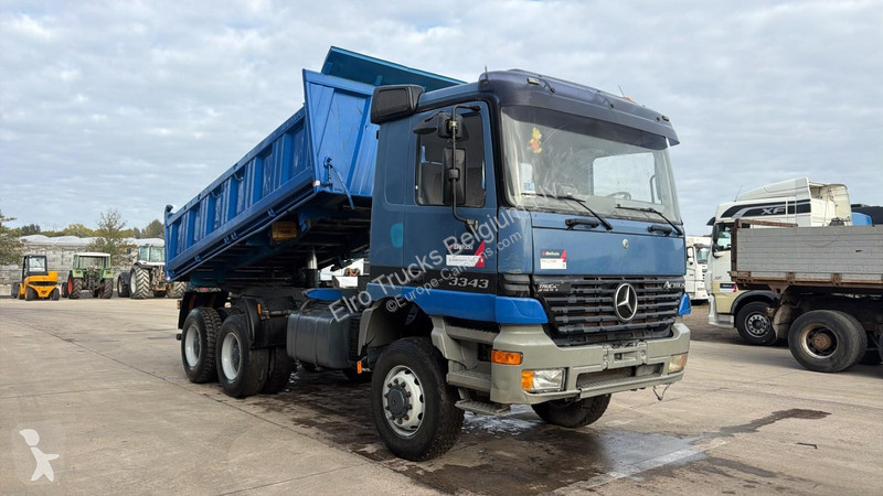 Teherautó Mercedes 3343 (6X6 / V6 / LAMES /...