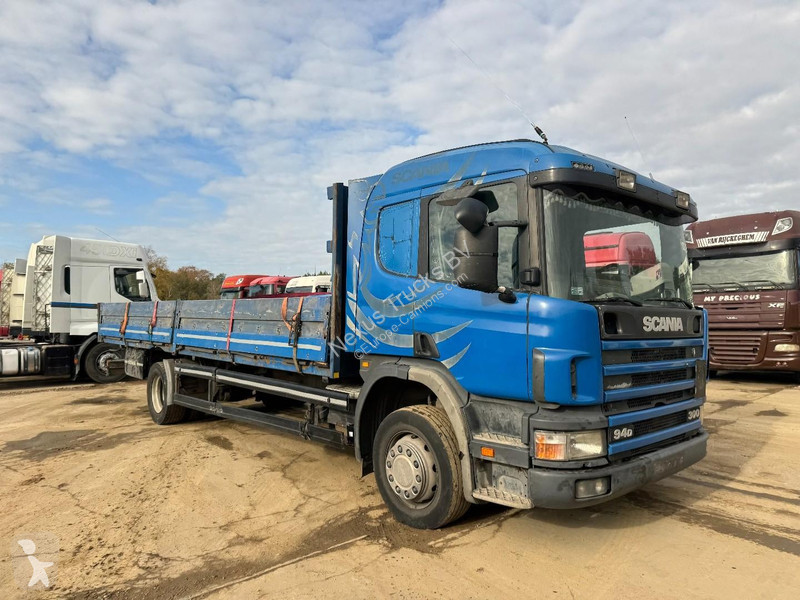 Vrachtwagen Scania 94 - 300 (MANUA GEARBOX /...