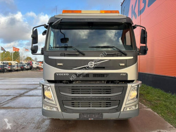 Lastbil beton cementmixer Volvo