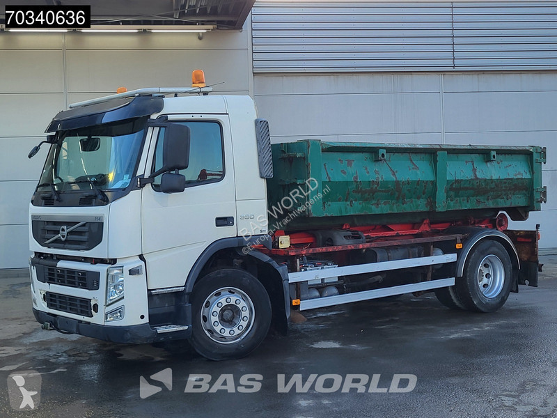 Camión Volvo 330  4X2 Hooklift 4,30m Wheelbase...