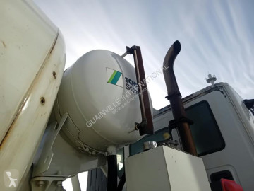 Iveco concrete mixer concrete truck