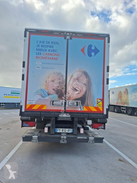 Teherautó Iveco