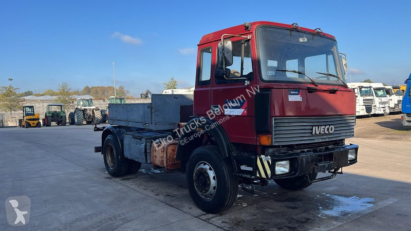 Lastbil Iveco 180 - 23 (V8 / MANUAL PUMP /...