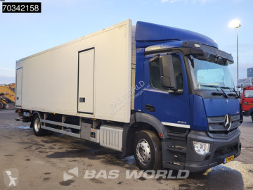 Vrachtwagen koelwagen mono temperatuur Mercedes