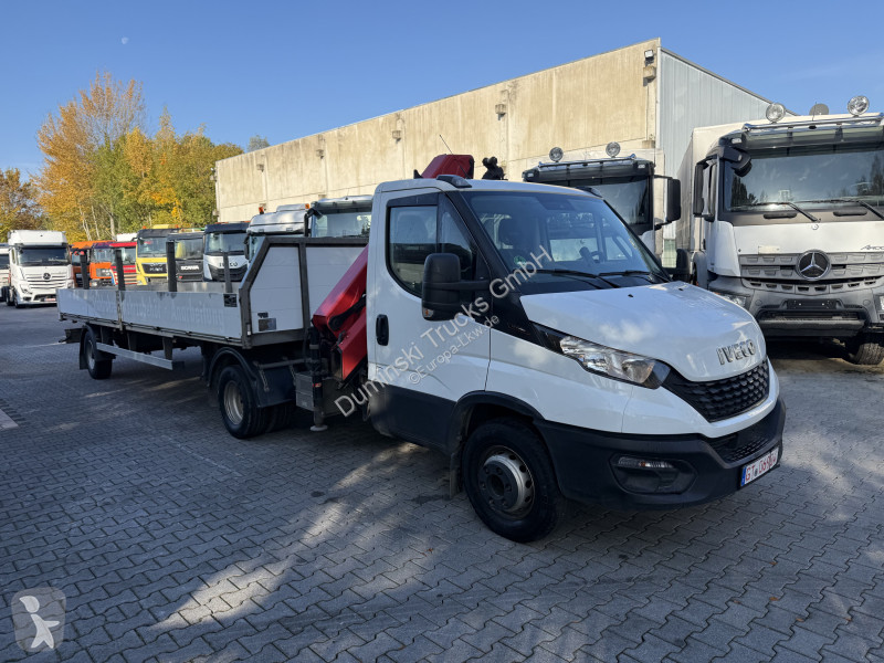 Teherautó Iveco 70-180 Kran HMF 710 + Auflieger