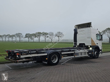 Vrachtwagen Volvo NL FM 330 Globetrotter truck BDF
