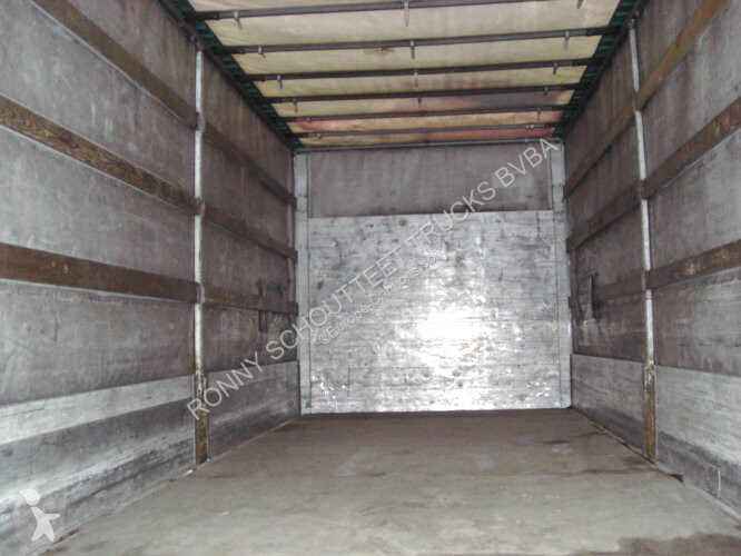 Camion Iveco EuroCargo 120E24 4x2