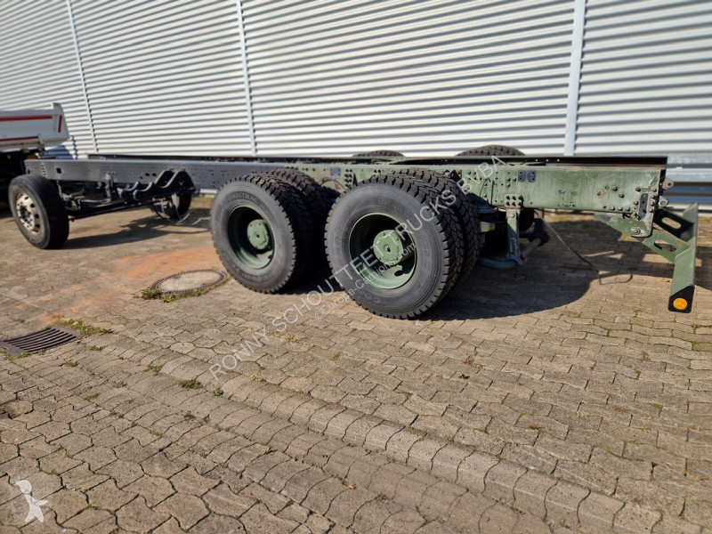 Lastbil  Trakker AD260T45 6x4, BRANDSCHADEN...
