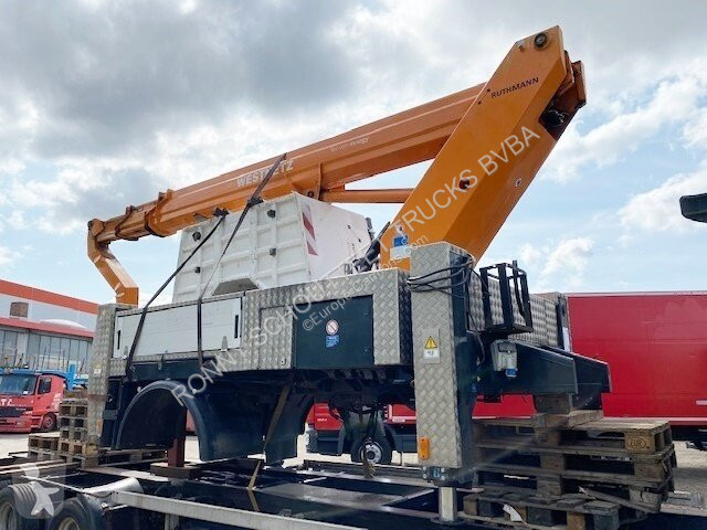 Vrachtwagen T220.1 S12 UNFALLSCHADEN! T220.1...
