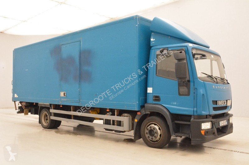 Camion Iveco 120E18