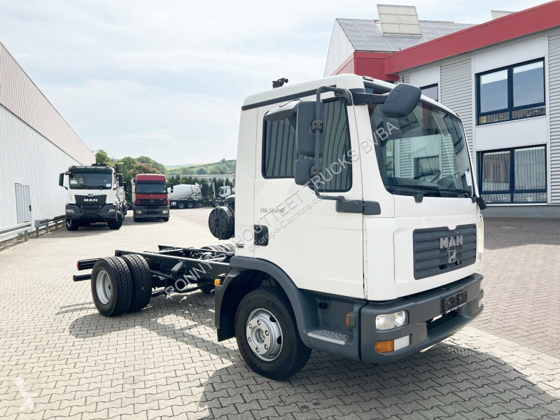 Camion MAN TGL 12.210 4X2 BL TGL 12.210 4X2 BL