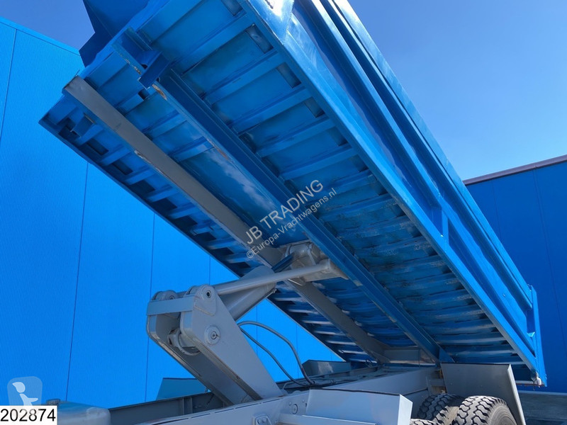 Camion Scania 111 6x4, Manual, Steel Suspension