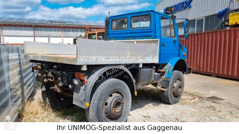 Lastbil Unimog U