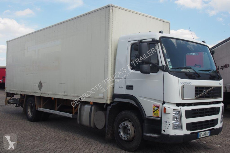Kamion Volvo .260