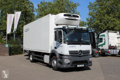 Камион хладилно Mercedes