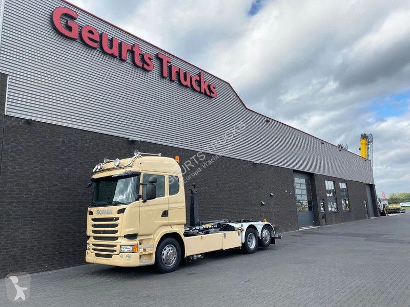 Kamion Scania 6X2 + PALFINGER...