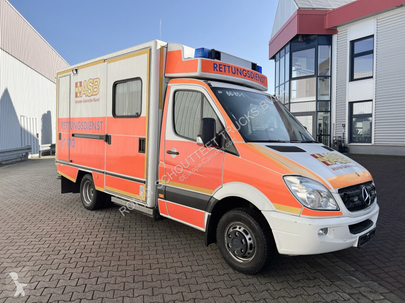 Véhicule utilitaire Mercedes Sprinter 516 CDI...