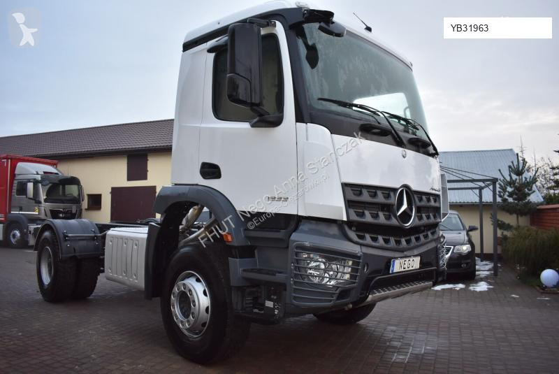 Kamion Mercedes AROCS 1833