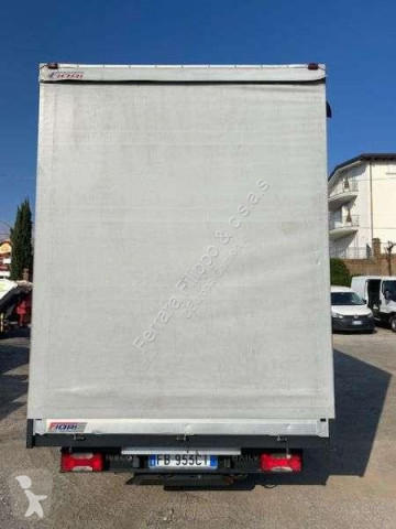 Camion rideaux coulissants (plsc) Iveco