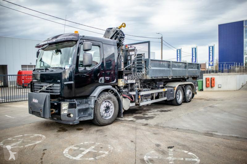 Camion Volvo porte containers FE 3206x2+HIAB 166E(3xhydr.) E5 6x2