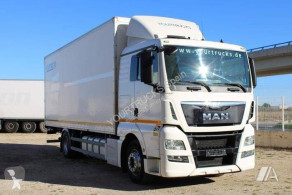/32/3/8883815-camion-man_th.jpg