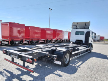 Camion porte containers Renault
