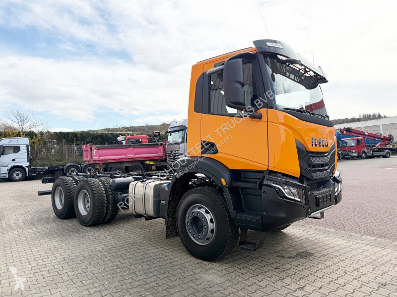 شاحنة  X-Way AD300X42Z 6x4 X-Way AD300X42Z 6x4,...